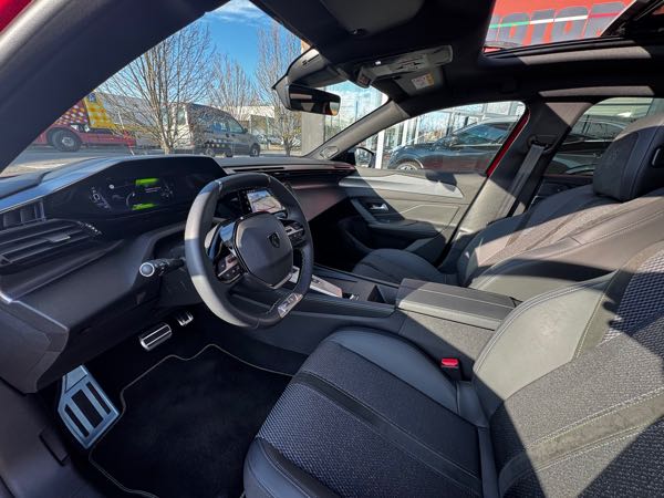 Peugeot 308 II (2) 1.5 BLUEHDI 130 EAT 8 S&amp;S GT PACK