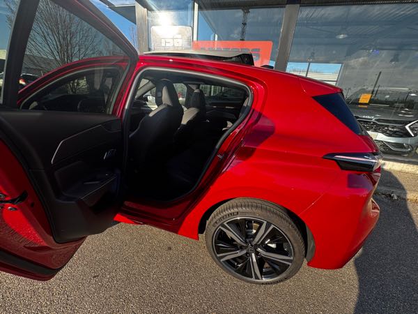Peugeot 308 II (2) 1.5 BLUEHDI 130 EAT 8 S&amp;S GT PACK