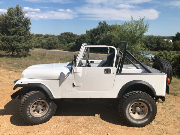 Jeep Wrangler JEEP CJ7 2.0L - 68000KMS