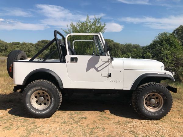 Jeep Wrangler JEEP CJ7 2.0L - 68000KMS