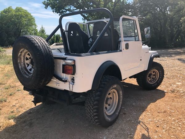 Jeep Wrangler JEEP CJ7 2.0L - 68000KMS