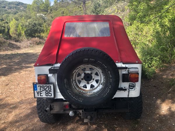 Jeep Wrangler JEEP CJ7 2.0L - 68000KMS