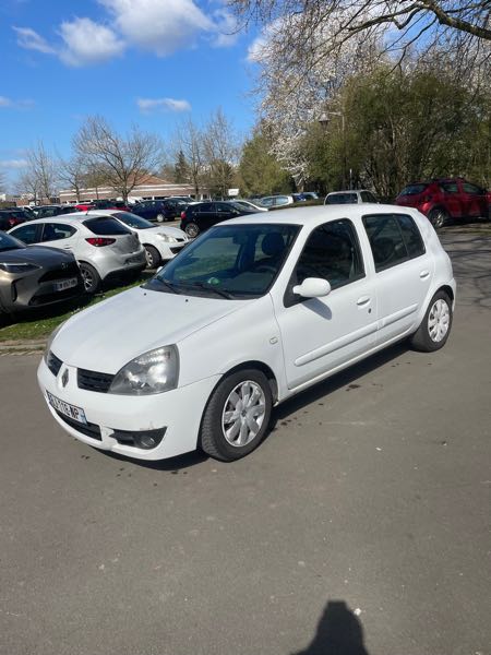 Renault Clio III (2) 1.5 DCI 70 AUTHENTIQUE 3P ECO2