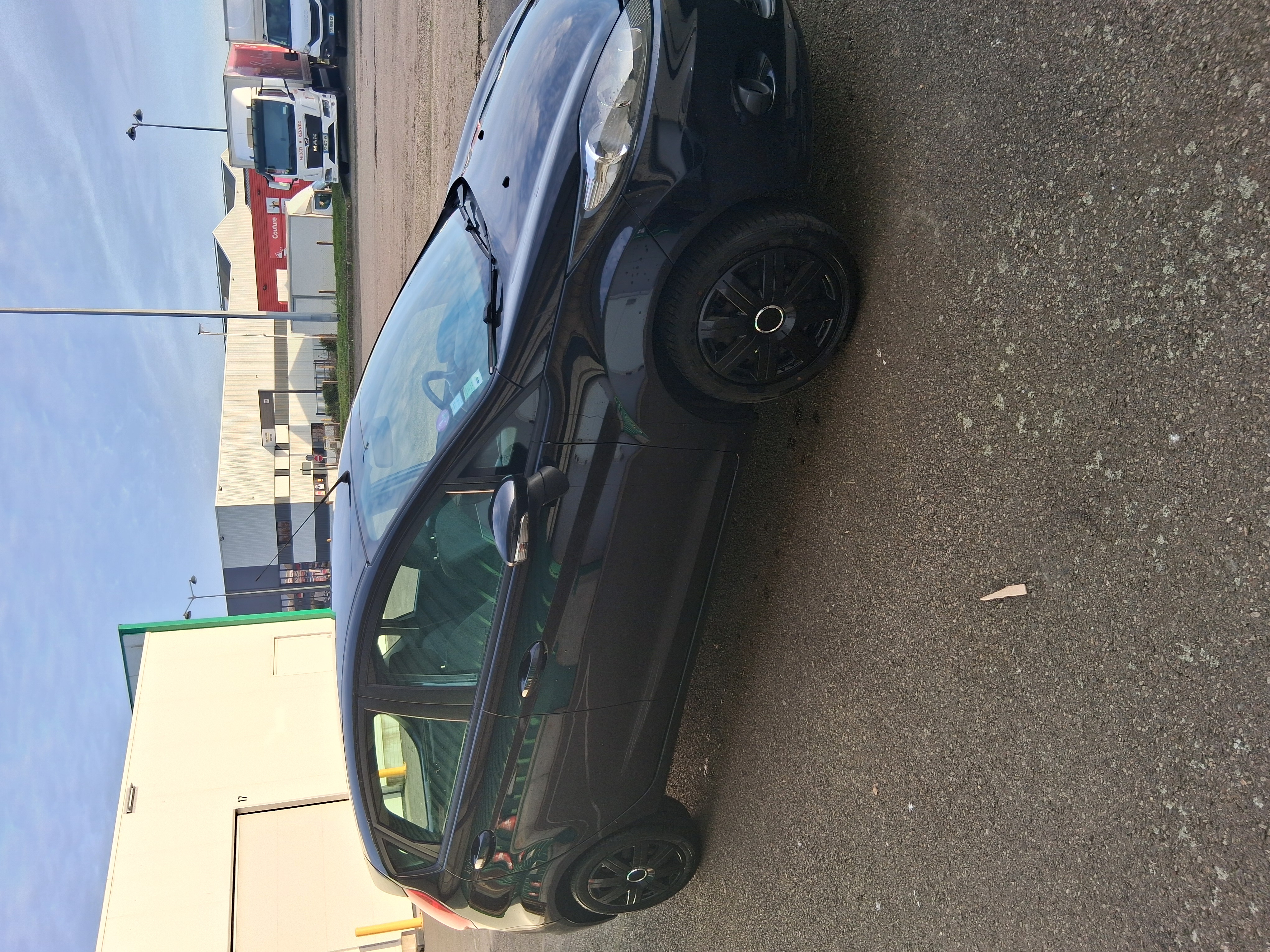 Ford Fiesta V (2) 1.25 82 TREND 5P