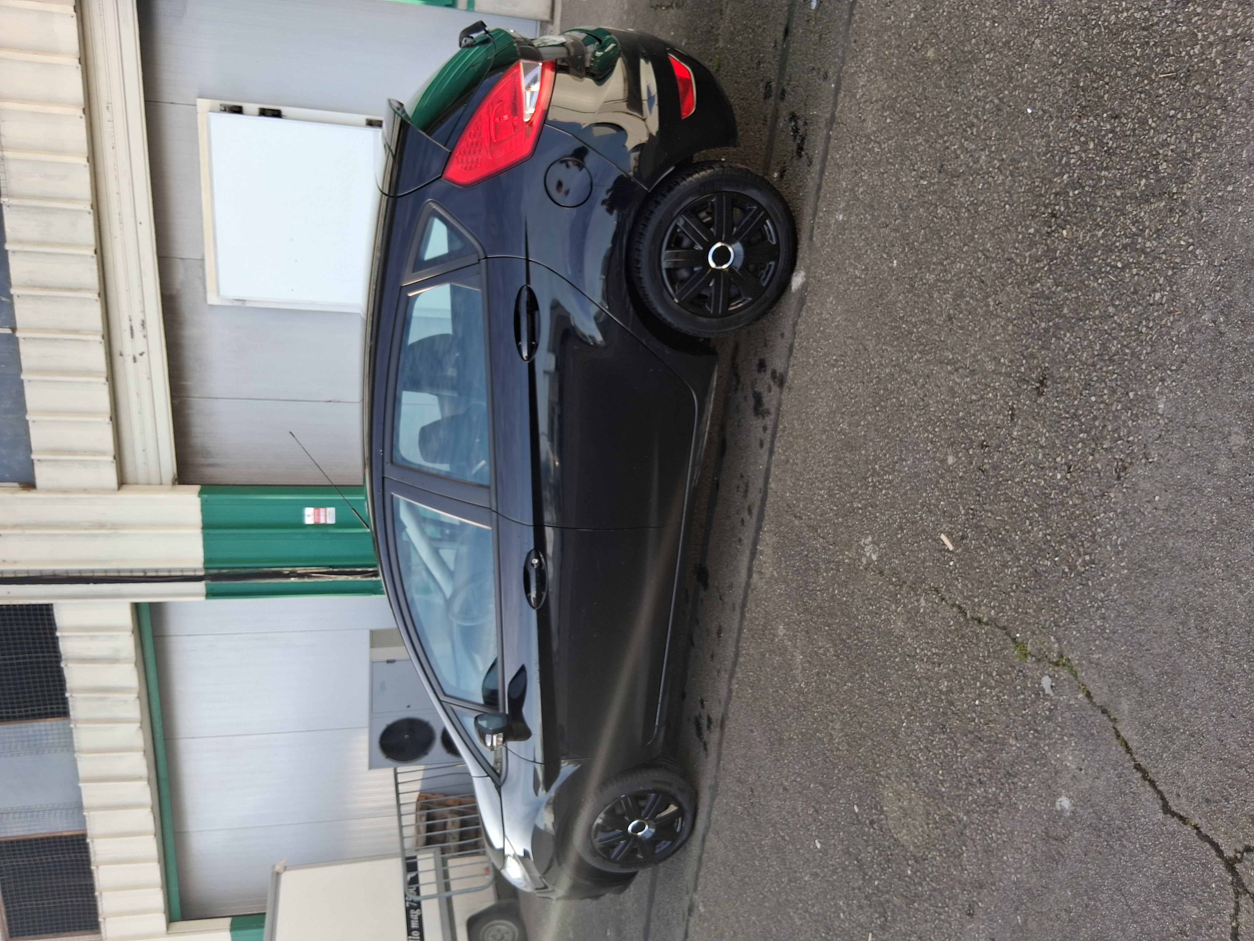 Ford Fiesta V (2) 1.25 82 TREND 5P