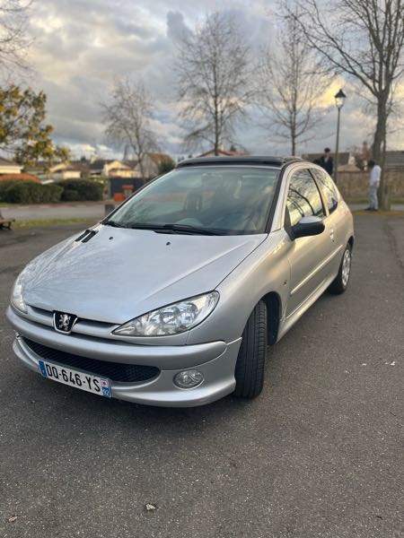 Peugeot 206 (2) 1.4 16S 90 TRENDY 3P