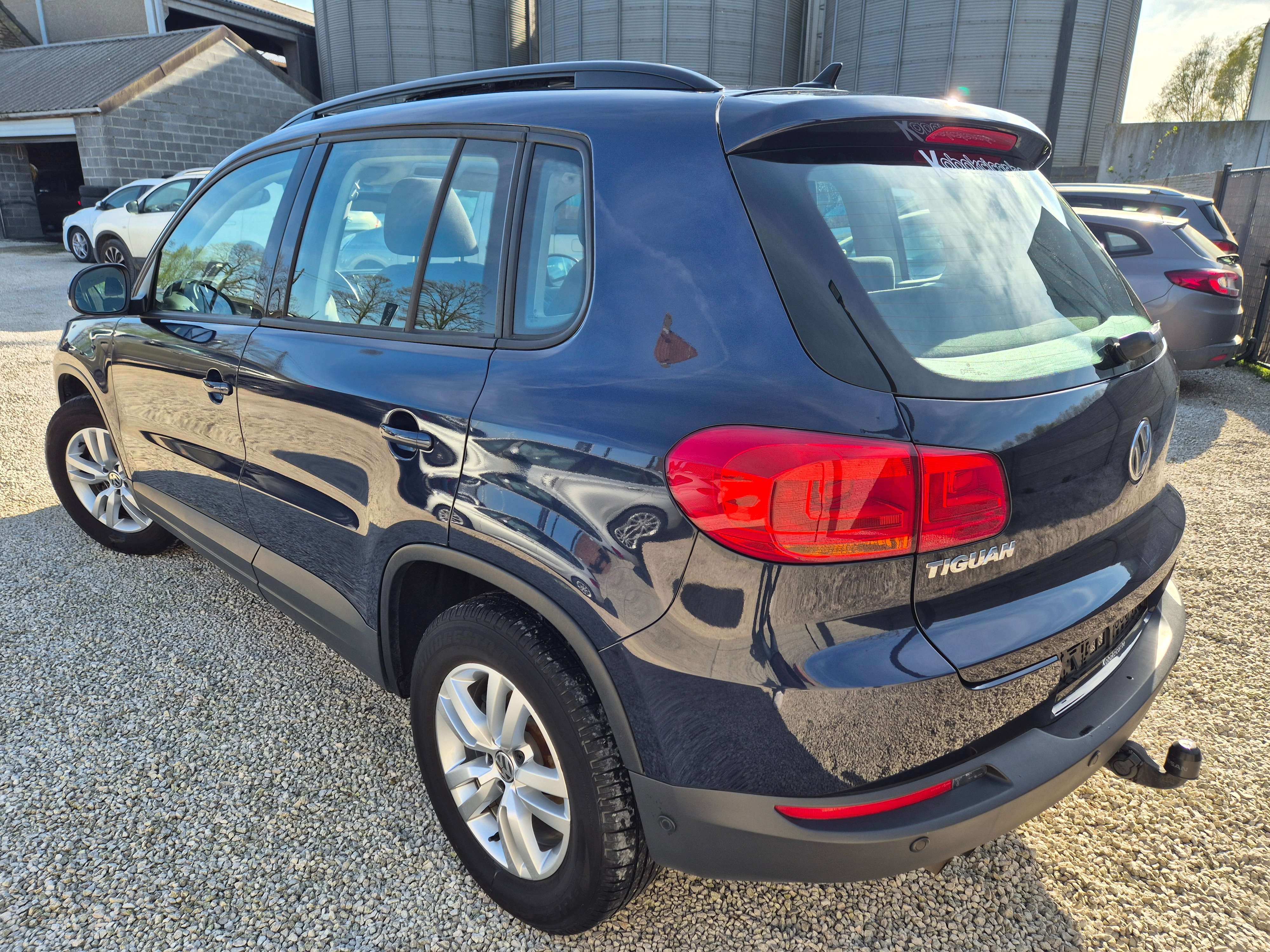 Volkswagen Tiguan 1.4 TSI Trend// FULL CARNET/GPS/CLIM/GARANTIE 12M