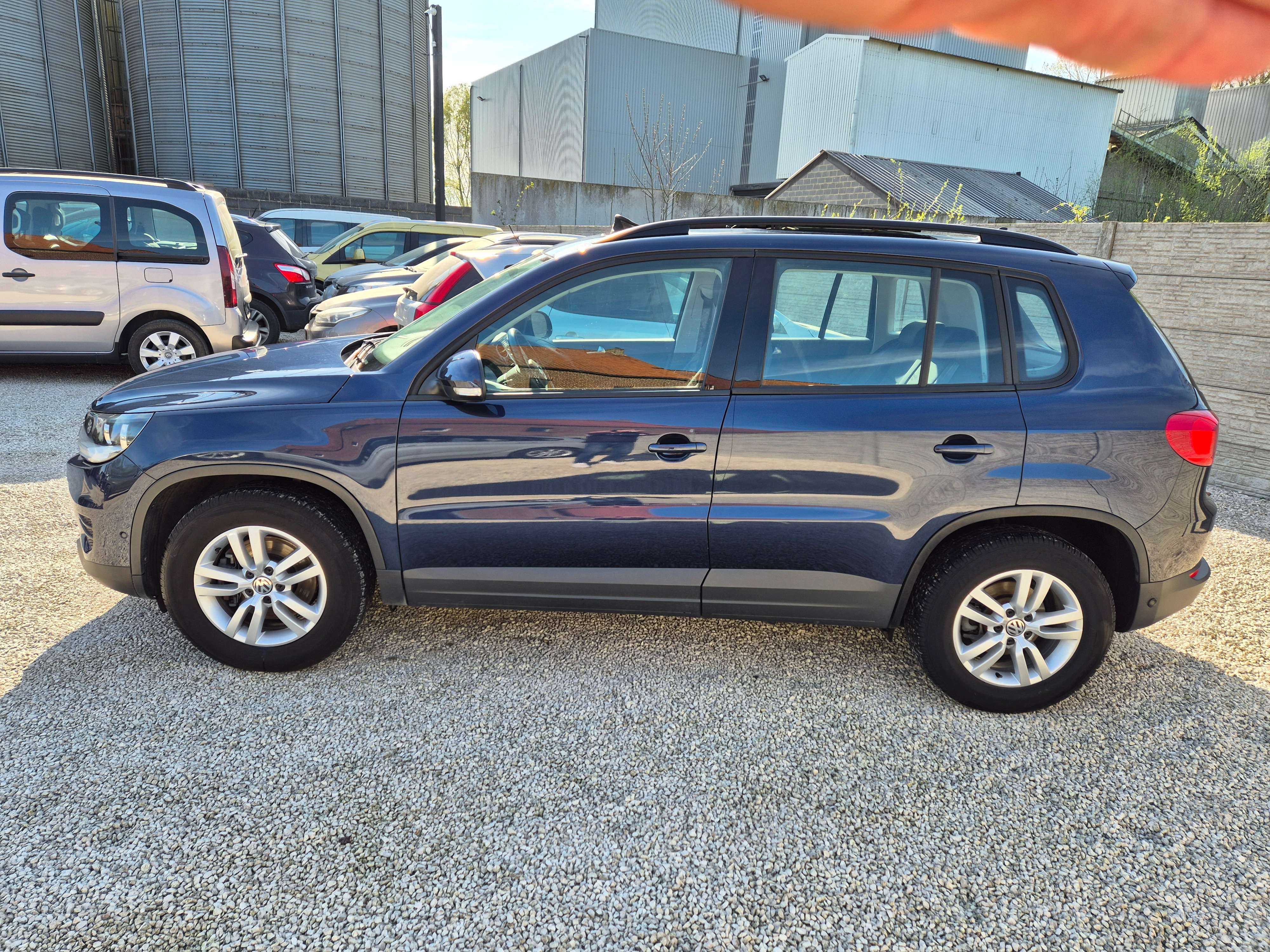 Volkswagen Tiguan 1.4 TSI Trend// FULL CARNET/GPS/CLIM/GARANTIE 12M