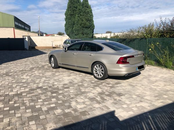 Volvo S90 II D4 AWD 190 INSCRIPTION GEARTRONIC 8