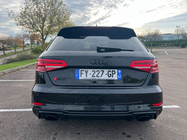 Audi RS3 II (2) SPORTBACK 2.5 TFSI 400 QUATTRO S TRONIC