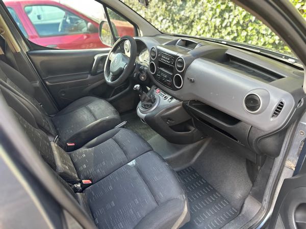 Citroen Berlingo II (2) 1.6 HDI 90 20 20L1 CONFORT
