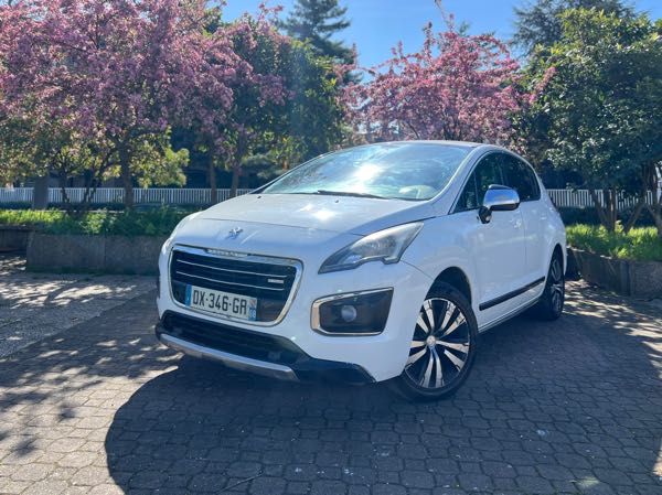 Peugeot 3008 Peugeot 3008 hybride
