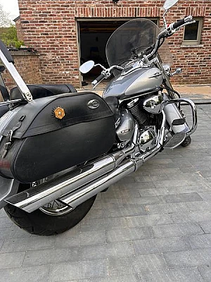 SUZUKI C800 INTRUDER