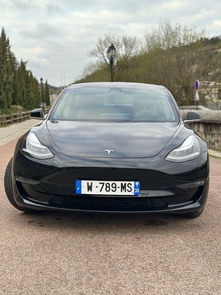 Tesla Model 3 Tesla model 3 long range, conduite entièrement autonome fsd3