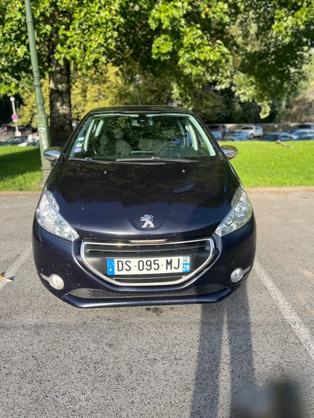 Peugeot 208 (2) 1.2 PURETECH 82 S&amp;S ACTIVE 5P