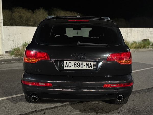 Audi Q7 3.0 V6 TDI AMBIENTE TIPTRONIC 5PL