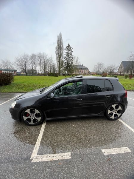 Volkswagen Golf golf 5 gti full options