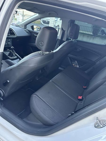 Seat Leon III (2) 1.8 TSI 180 S&amp;S FR
