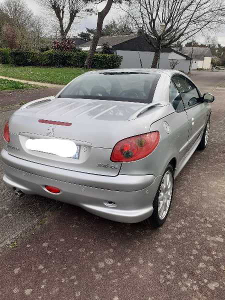 Peugeot 206 (2) CC 1.6 16V QUIKSILVER 110