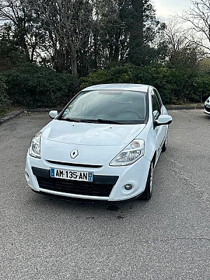 Renault Clio III 1.5 DCI 85 AUTHENTIQUE 5P