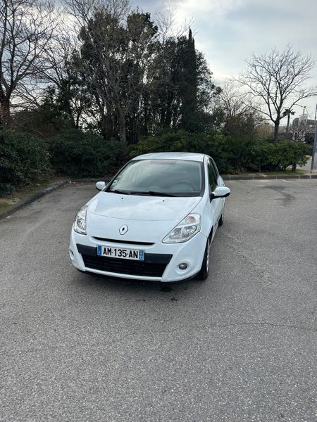 Renault Clio III 1.5 DCI 85 AUTHENTIQUE 5P