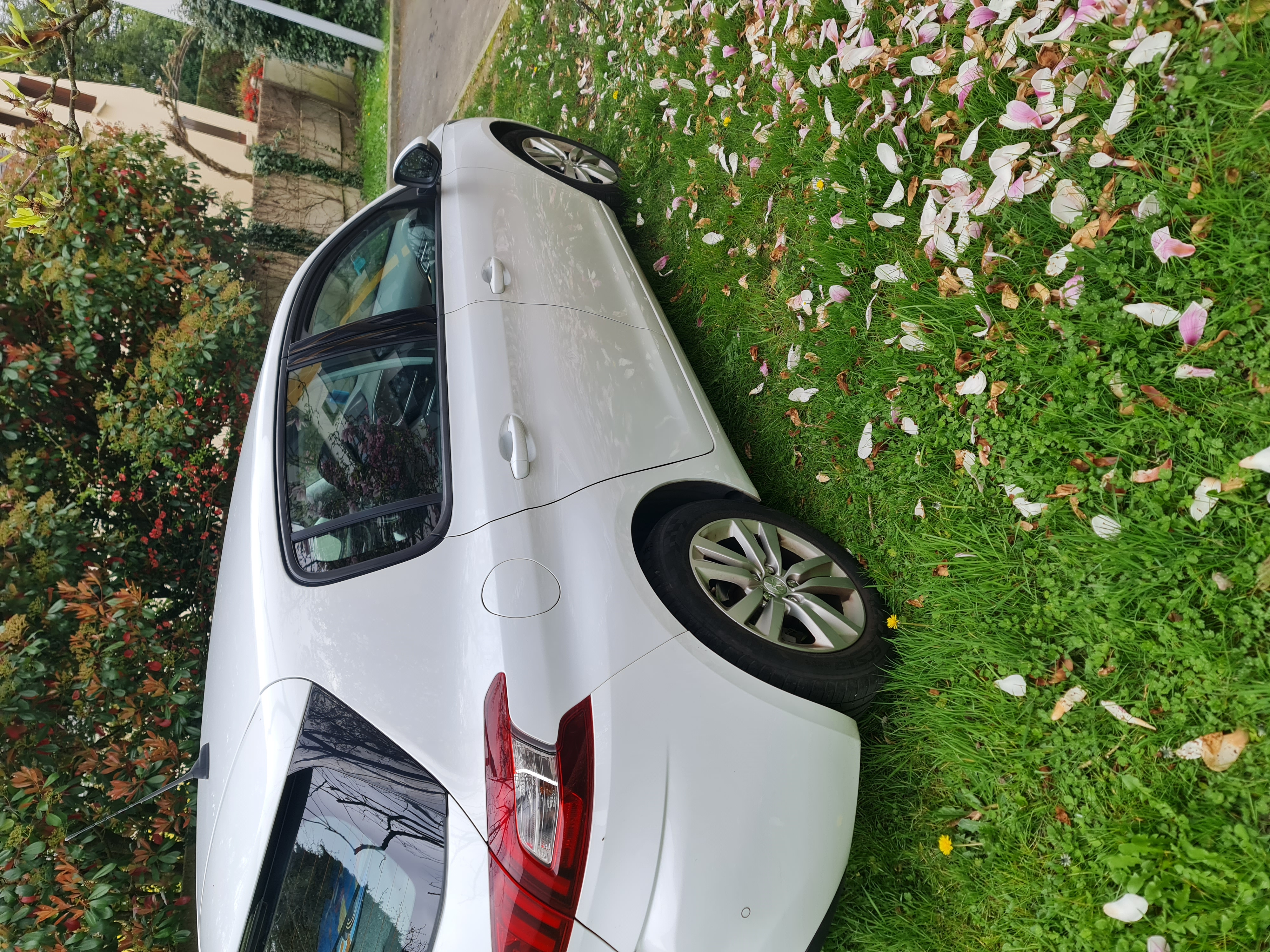 Peugeot 308 II (2) 1.6 BLUEHDI 120 EURO6 S&amp;S ACTIVE BUSINESS