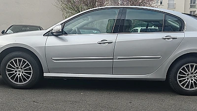 Renault Laguna III 1.5 DCI 110 BLACK EDITION