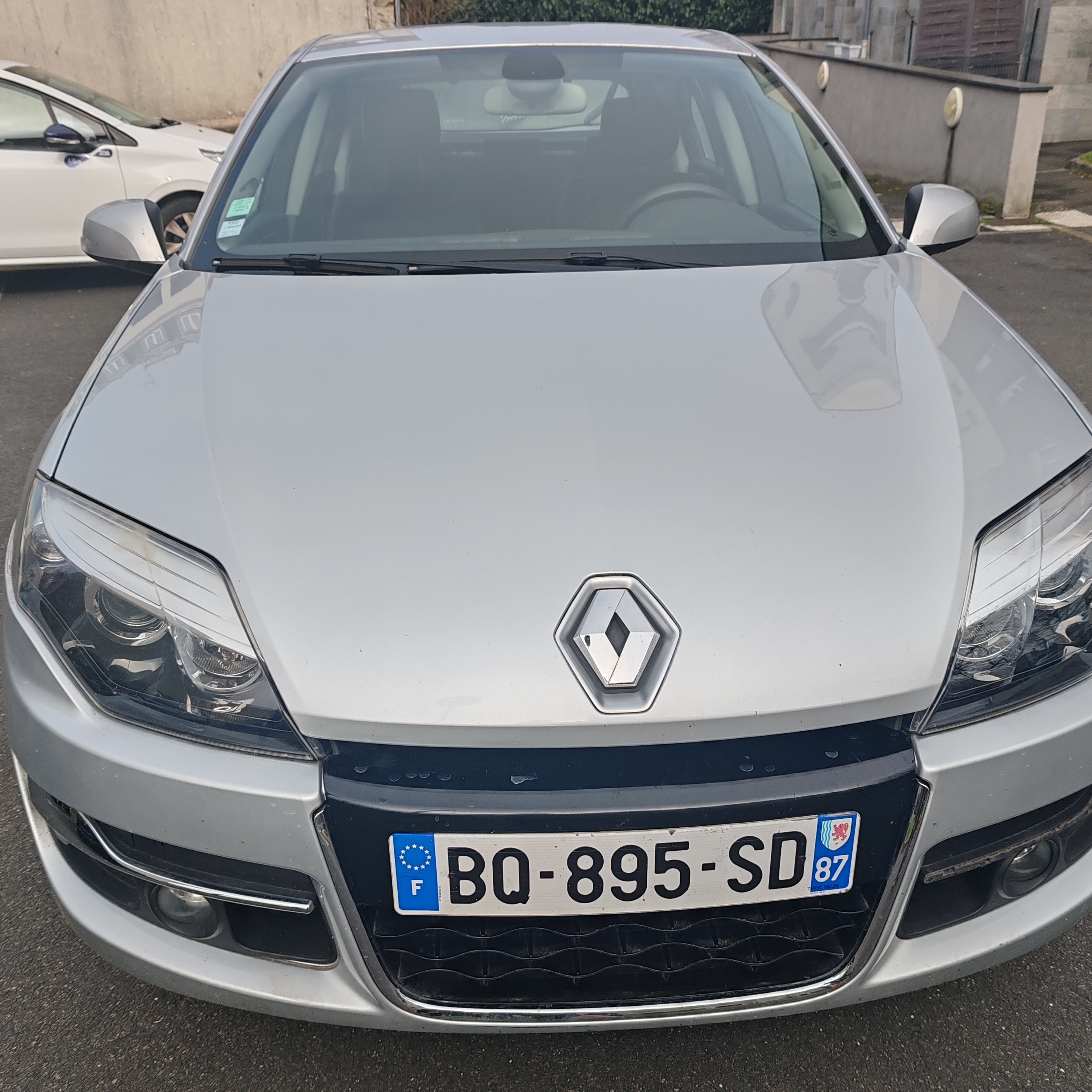 Renault Laguna III 1.5 DCI 110 BLACK EDITION