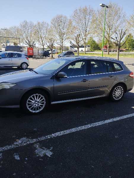 Renault Laguna III ESTATE 2.0 DCI 150 FAP PRIVILEGE BVA