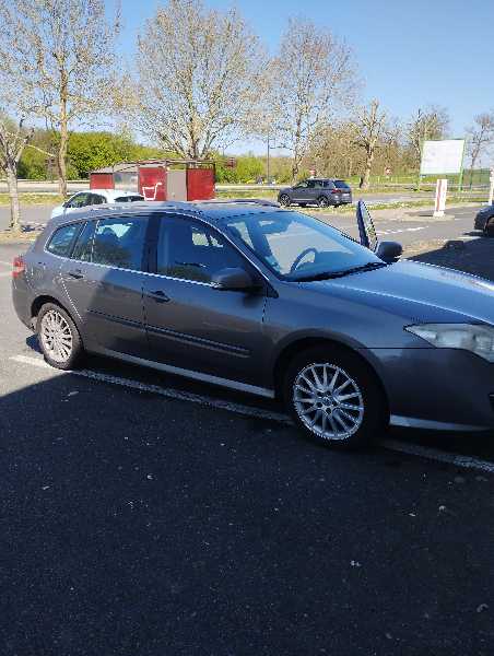 Renault Laguna III ESTATE 2.0 DCI 150 FAP PRIVILEGE BVA