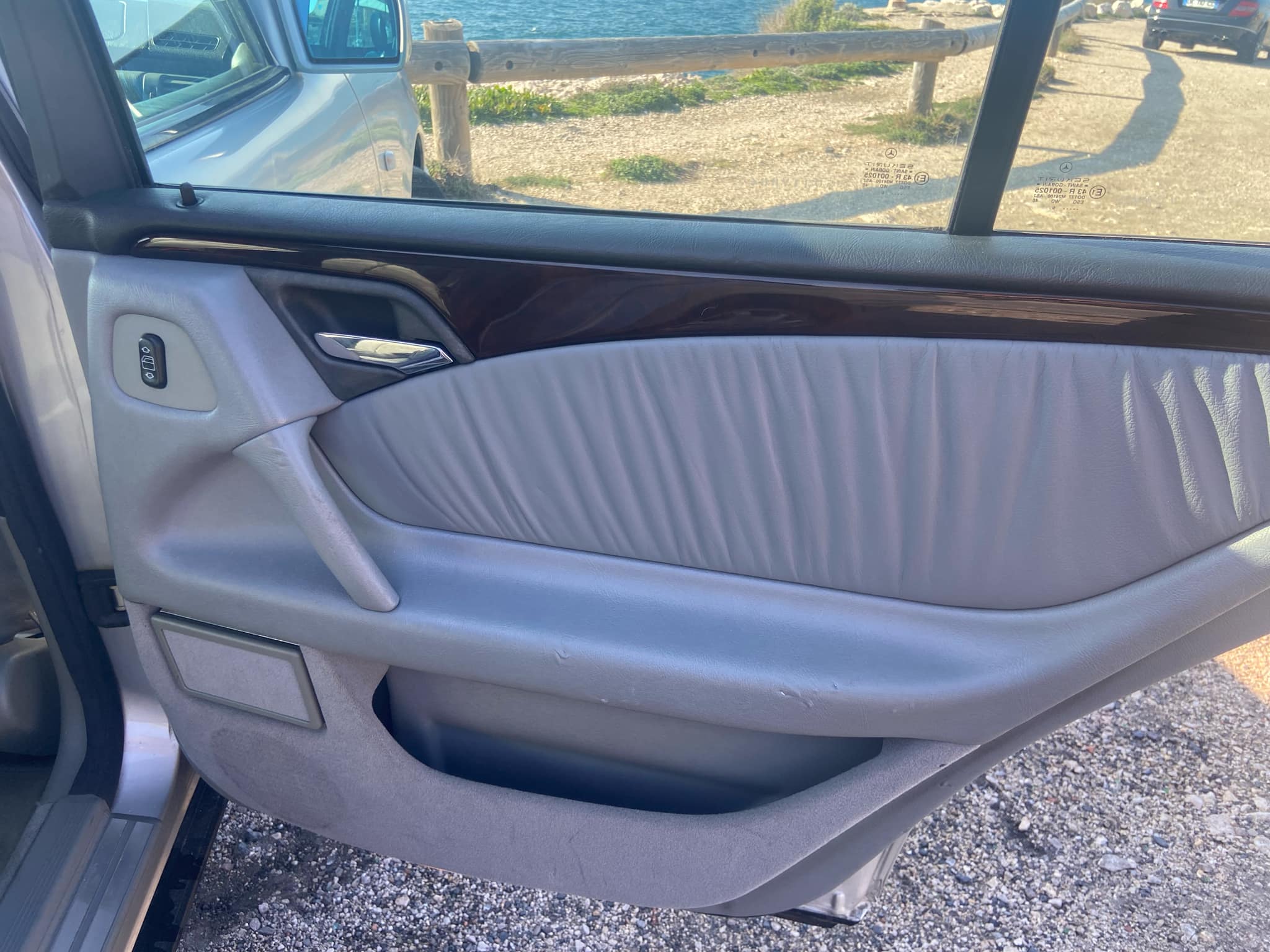 Mercedes-Benz Classe E II 320 ELEGANCE BVA
