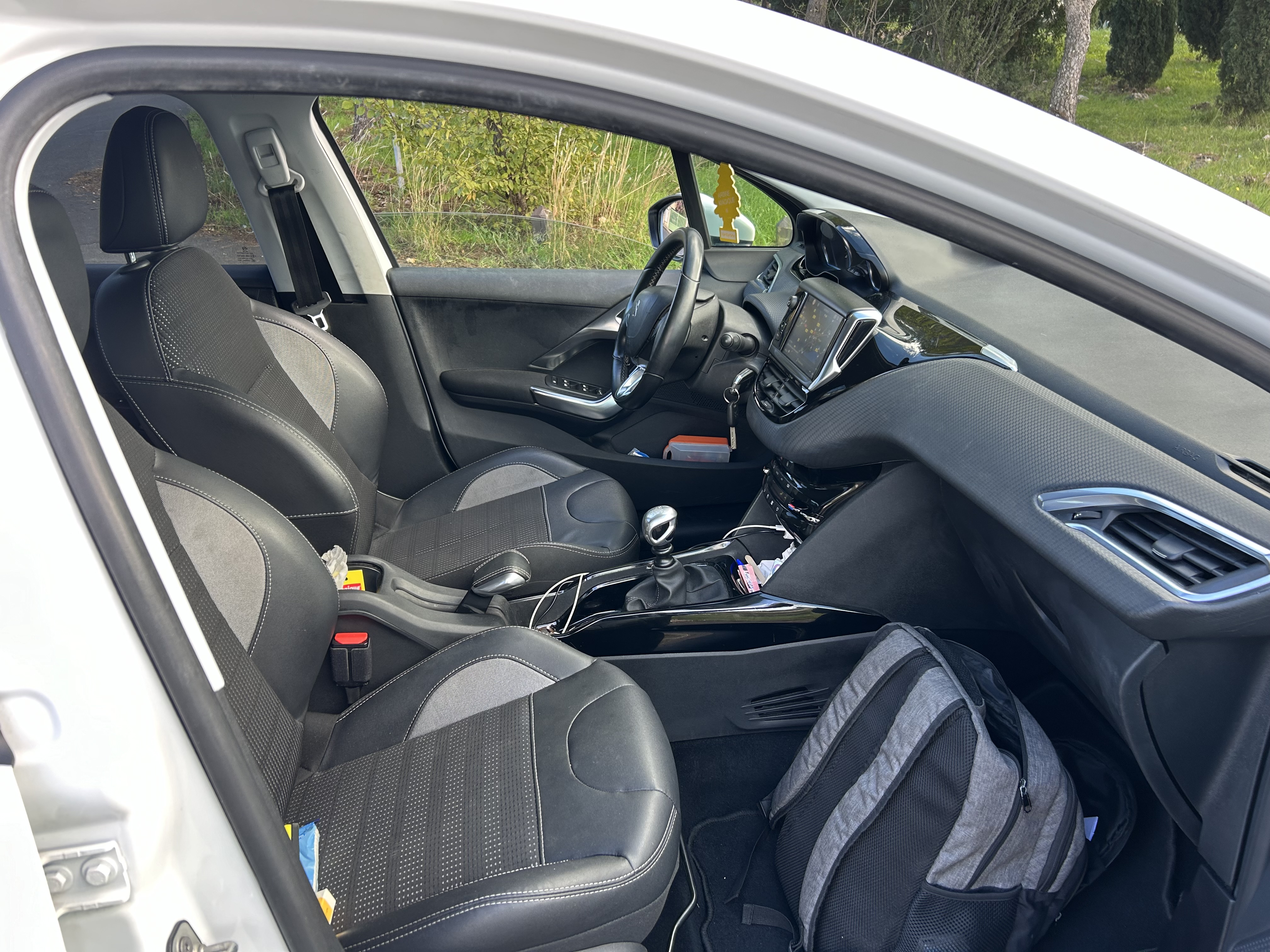 Peugeot 2008 (2) 1.6 BLUEHDI 120 S&amp;S 6CV ALLURE