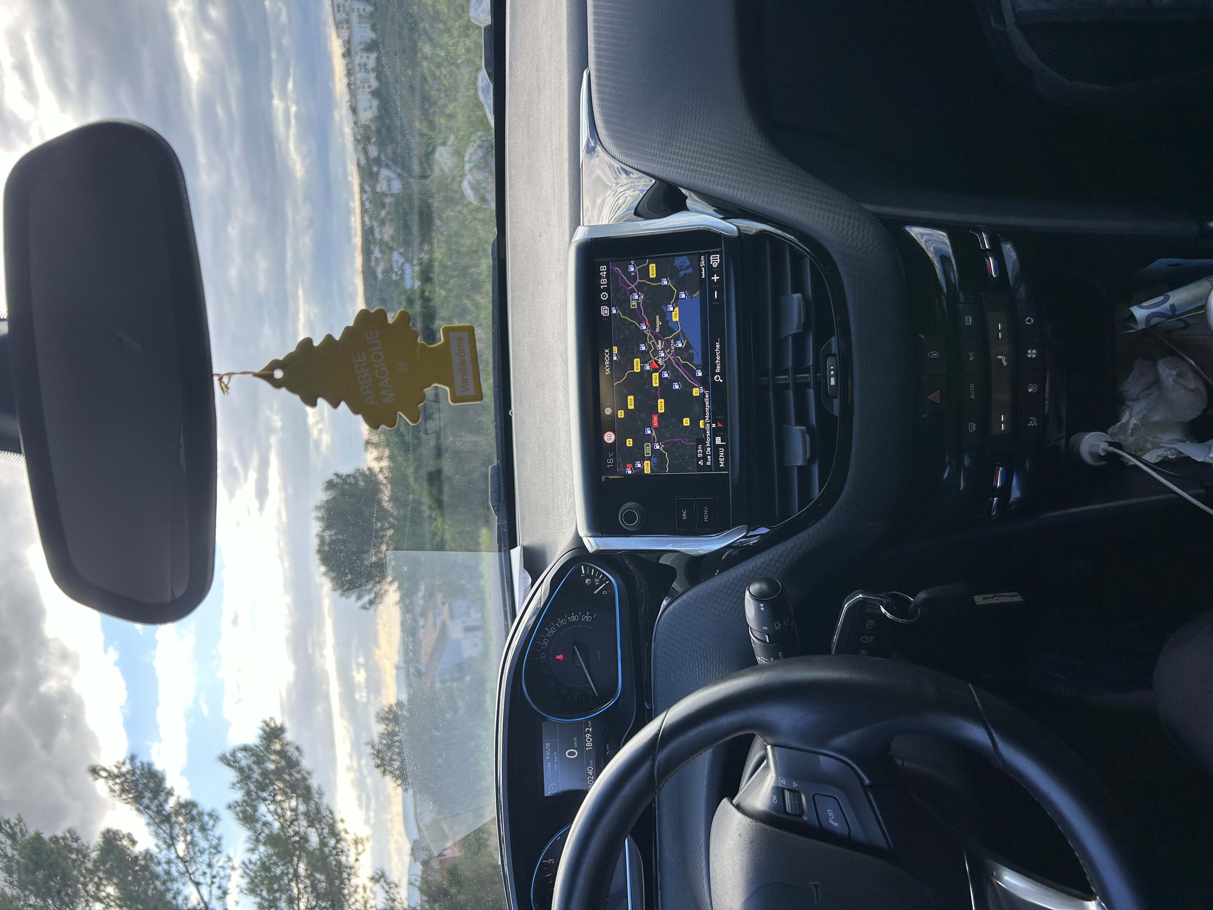 Peugeot 2008 (2) 1.6 BLUEHDI 120 S&amp;S 6CV ALLURE