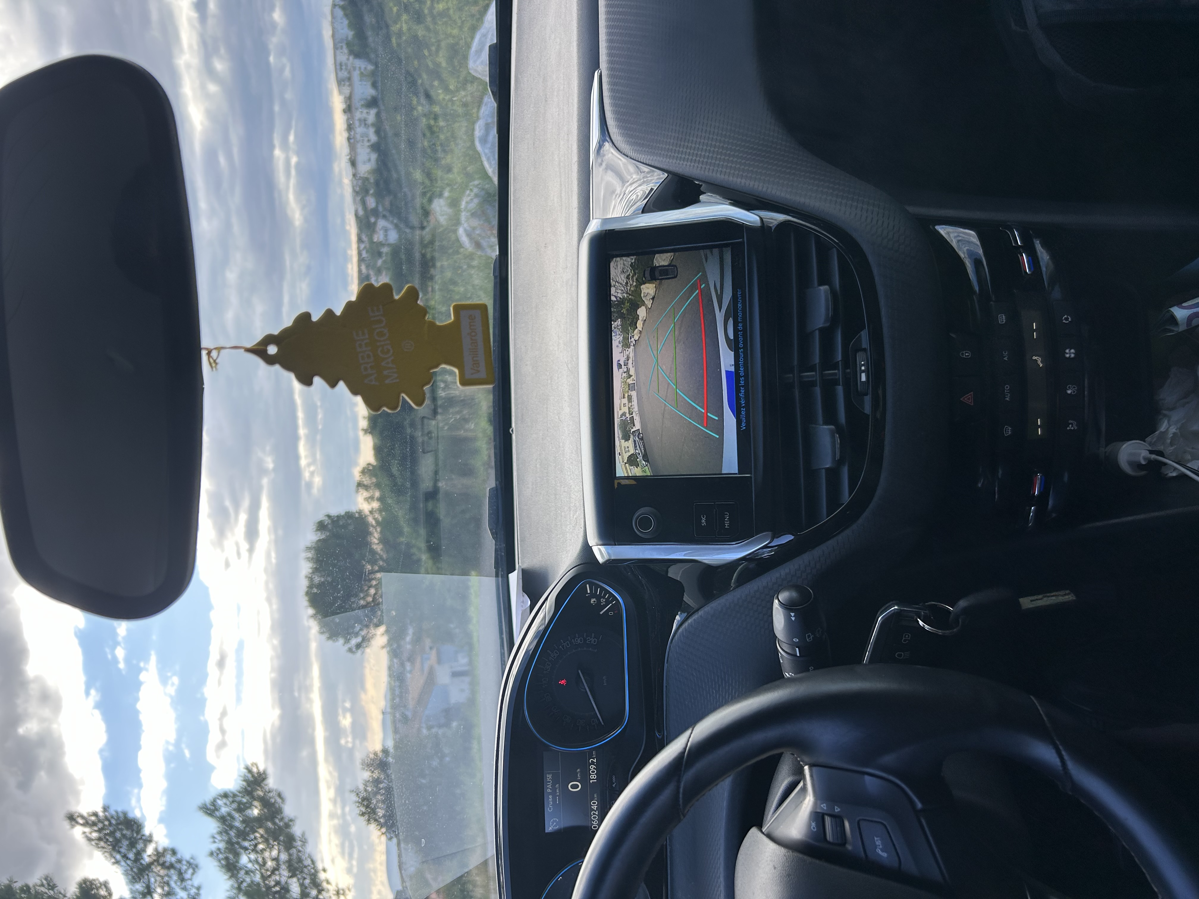Peugeot 2008 (2) 1.6 BLUEHDI 120 S&amp;S 6CV ALLURE