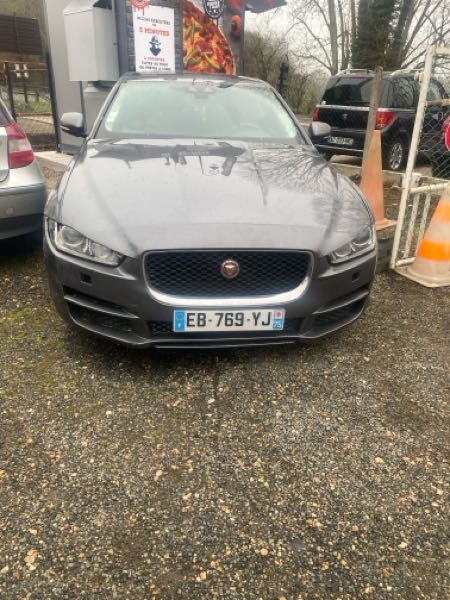 Jaguar Xe (2) 2.0 D180 AWD BUSINESS R-DYNAMIC S BVA