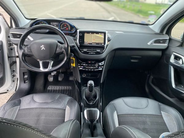 Peugeot 2008 Peugeot 2008 allure