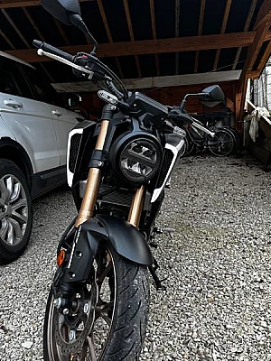 HONDA CB