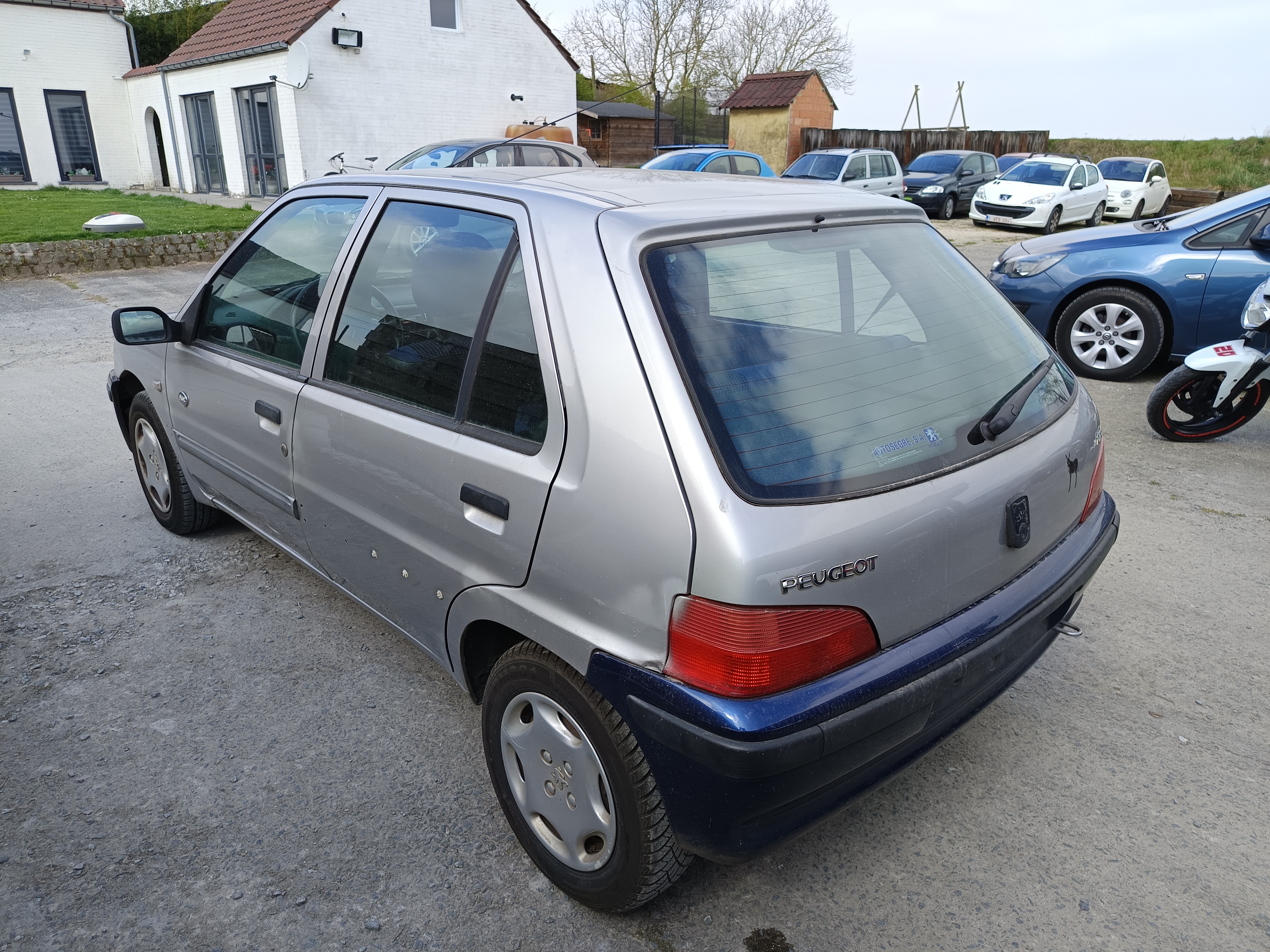 Peugeot 106 (2) 1.1 COLOR LINE 5P