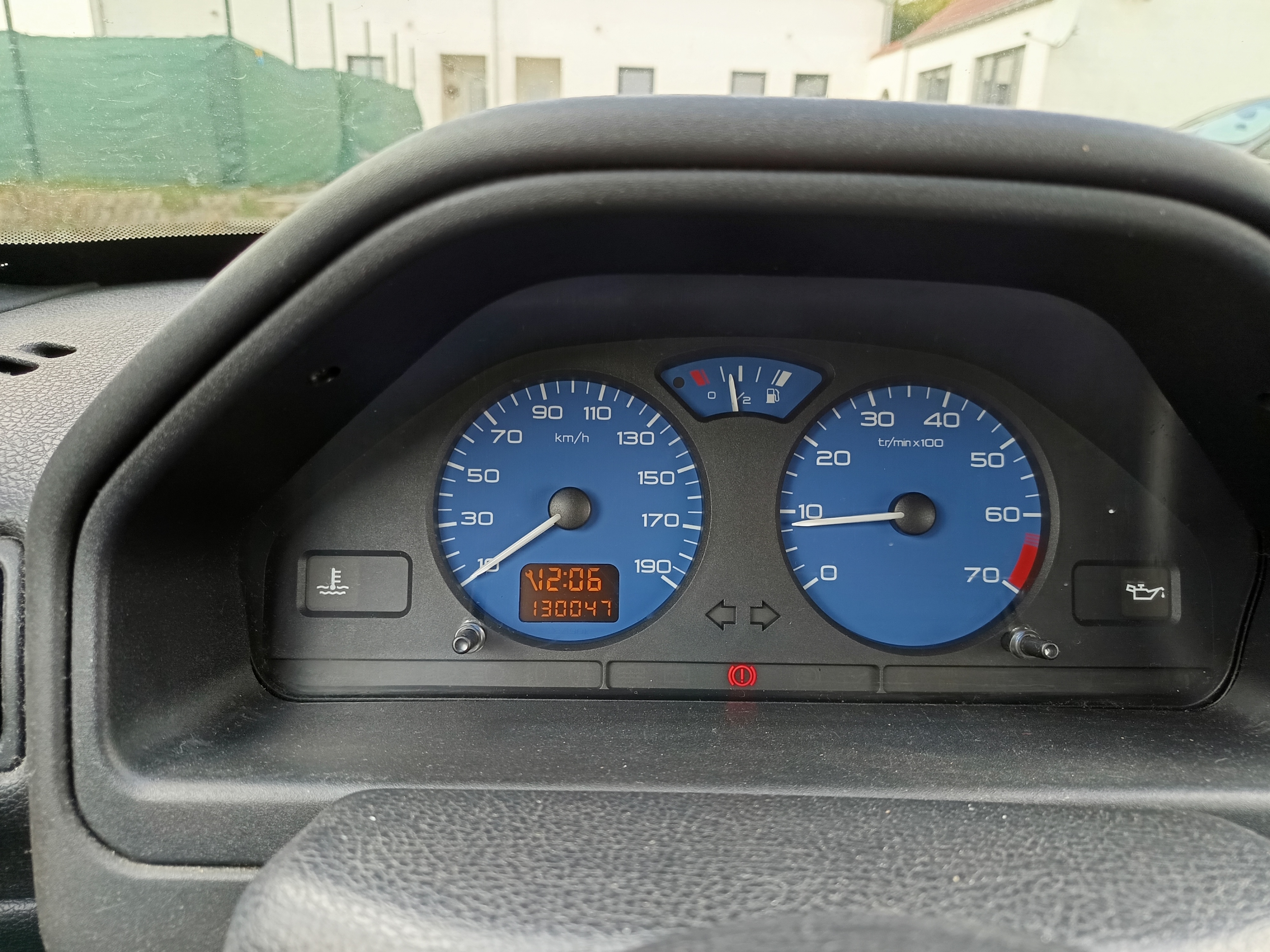 Peugeot 106 (2) 1.1 COLOR LINE 5P