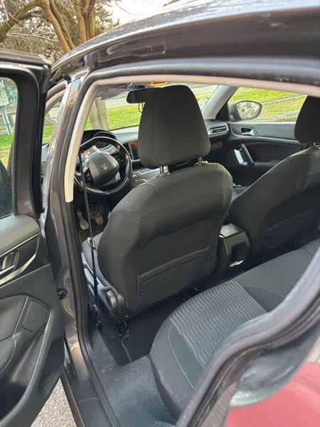 Peugeot 308 II (2) 1.6 BLUEHDI 120 S&amp;S ALLURE BUSINESS