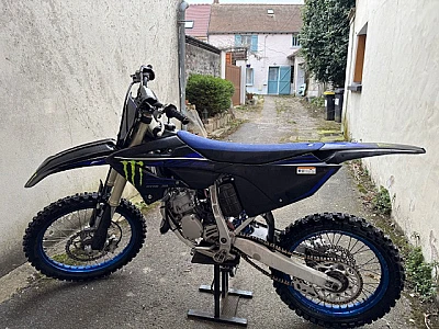 YAMAHA 125YZ