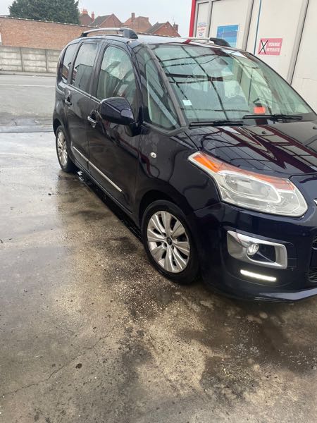 Citroen C3 II (2) 1.6 E-HDI 90 EXCLUSIVE