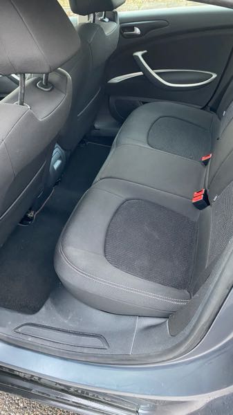 Citroen C5 II 1.6 HDI 110 FAP CONFORT