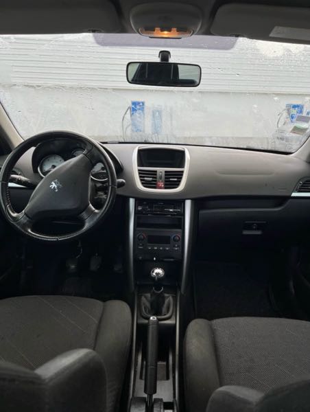 Peugeot 207 1.6 HDI 16V 110 FAP EXECUTIVE 5P