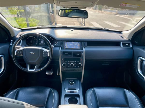Land Rover Discovery Sport (2) 2.0 D180 4WD SE AUTO