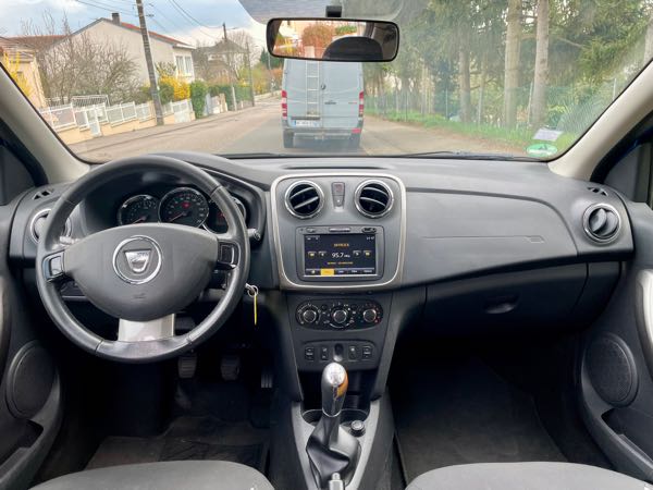 Dacia Sandero Stepway DACIA SANDERO 1.5 DCI 90 CH ECO² STEPWAY GPS Radar Régulateu