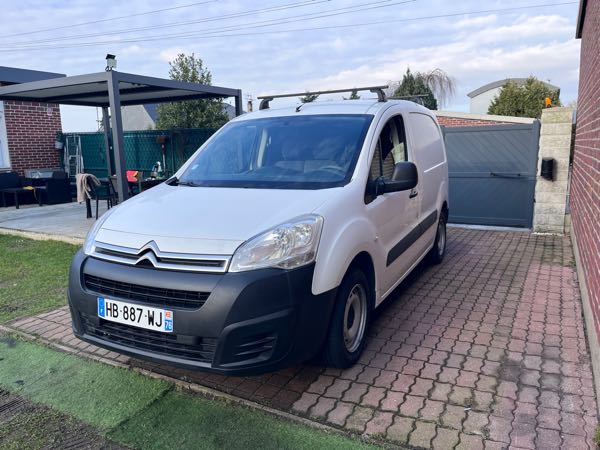 Peugeot Partner III 1.6 BLUEHDI 75 STANDARD 650KG PREMIUM