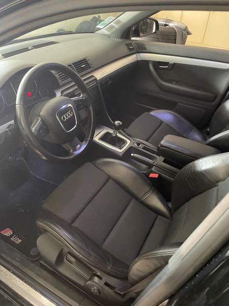 Audi A4 III AVANT 3.0 TDI S LINE QUATTRO