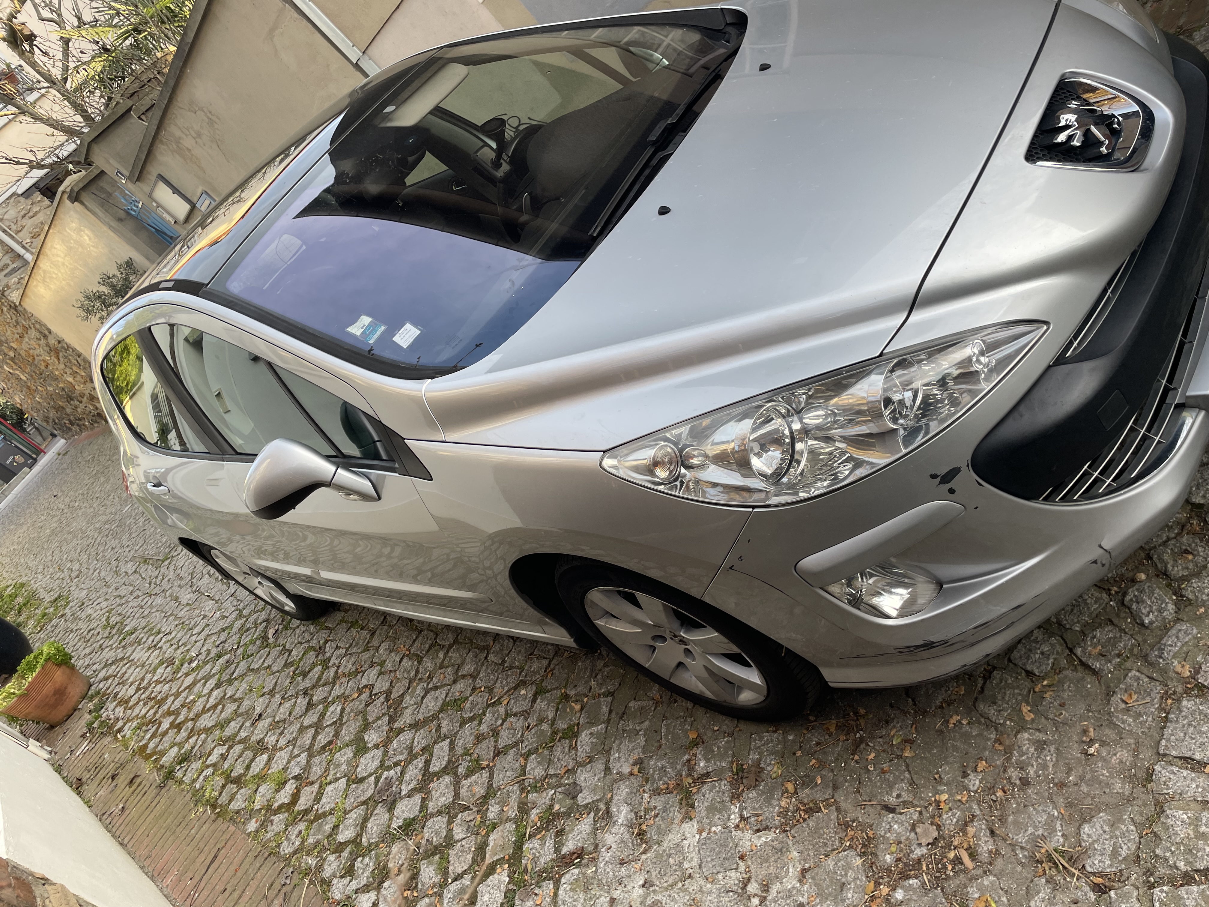 Peugeot 308 1.6 HDI 112 FAP PREMIUM PACK BMP6 5P
