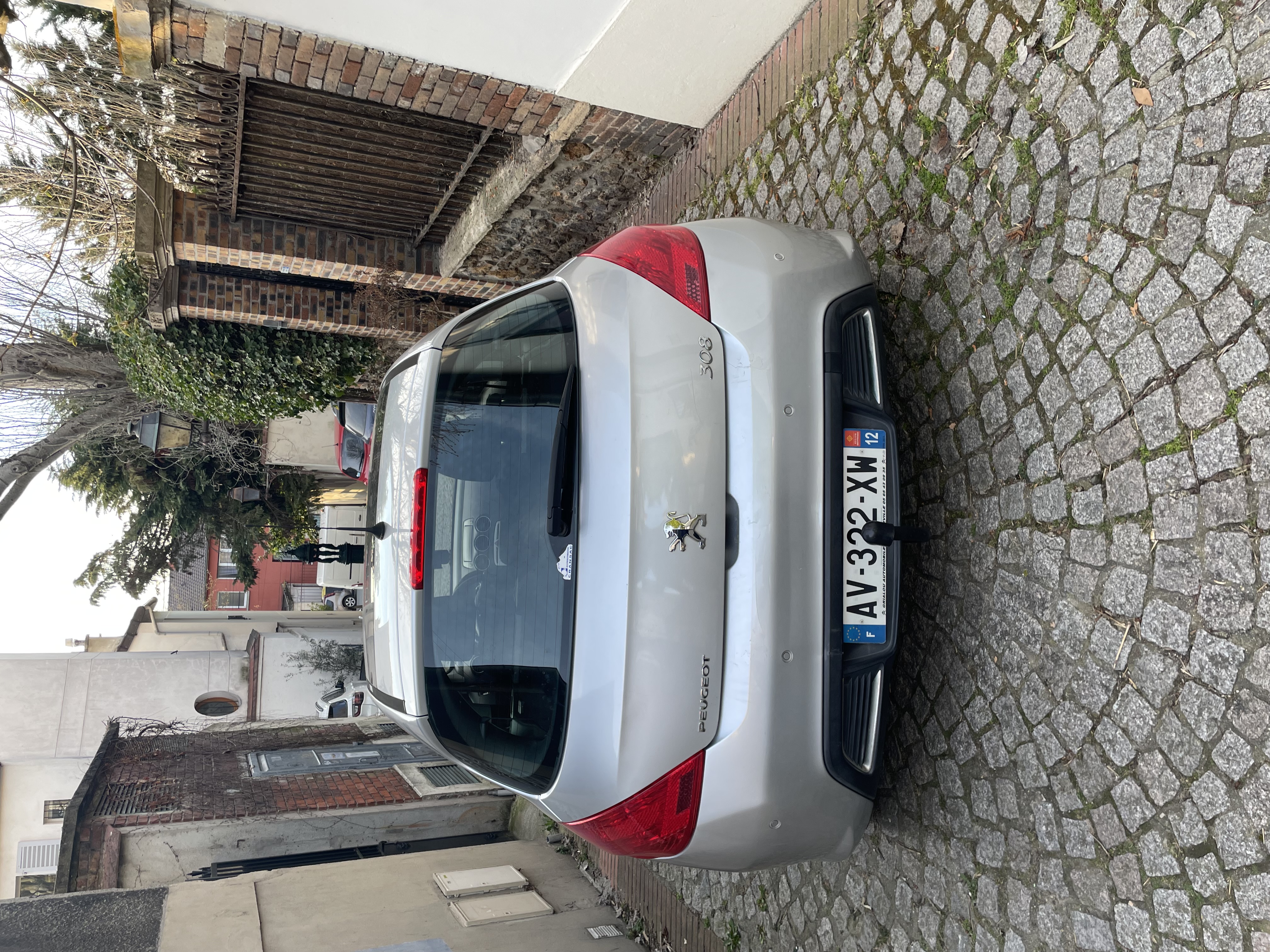 Peugeot 308 1.6 HDI 112 FAP PREMIUM PACK BMP6 5P